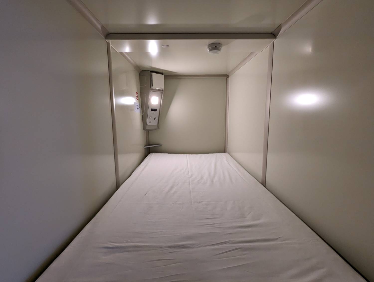 仮眠室_内